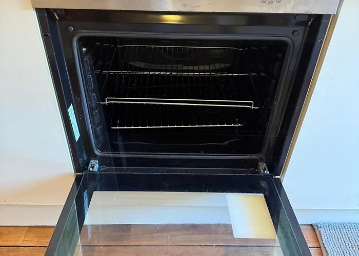 5 Brunswick - 04 אכסניה *